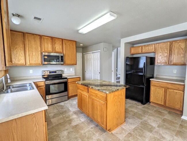 Building Photo - 3802 Glenarbor Ln
