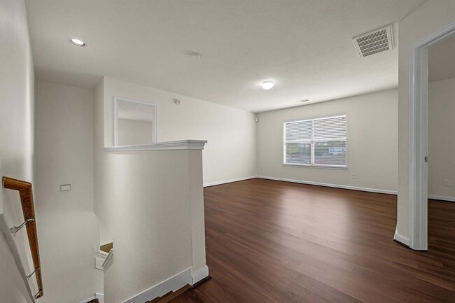 Building Photo - 20703 Cypress Post Dr