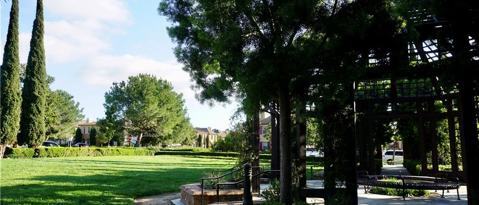 Building Photo - 72 Chantilly-