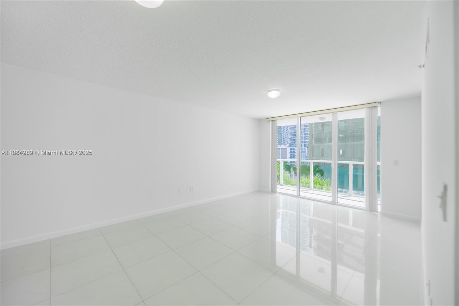 Building Photo - 31 SE 5th St