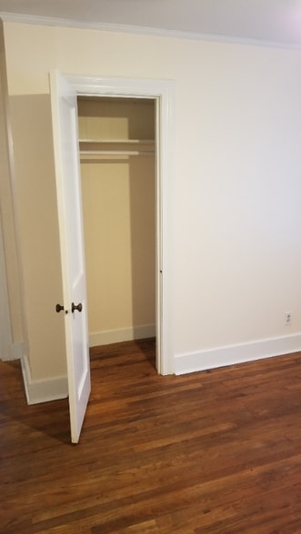 Building Photo - 216 Stevens Dr