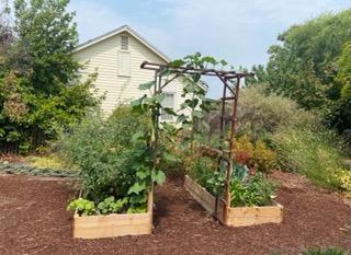 Building Photo - 110 6th St