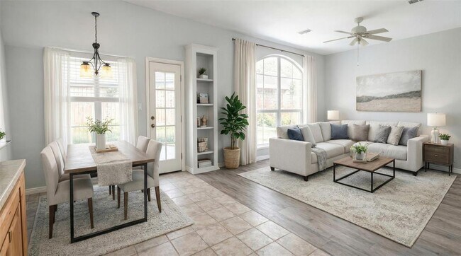 Building Photo - 3845 Harvey Penick Dr