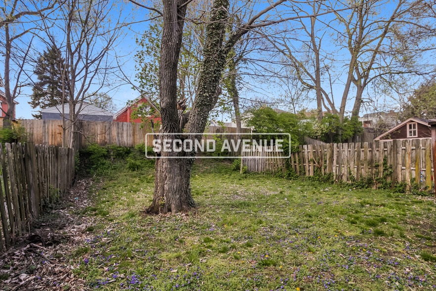 Building Photo - 570 Flatt Terrace