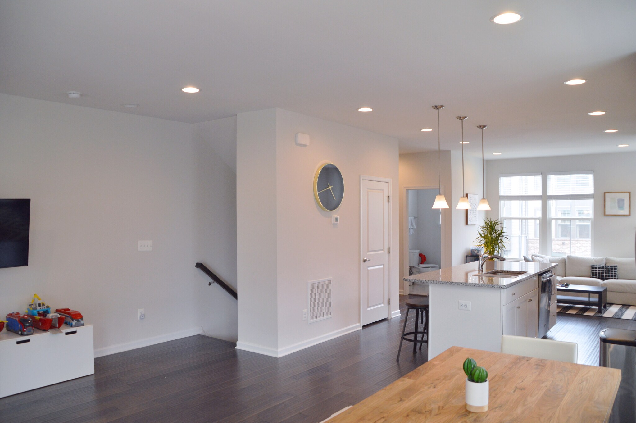 2nd Floor - 22277 Sims Ter