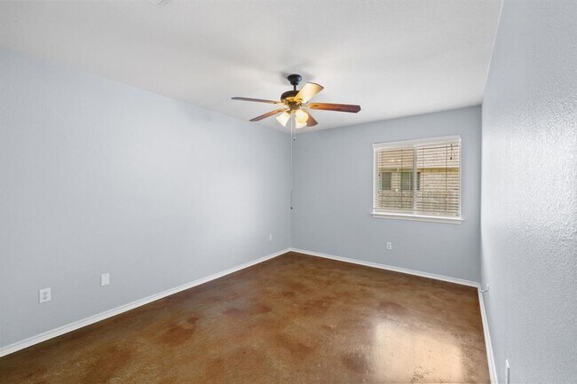 Building Photo - 3321 Winding River Trail