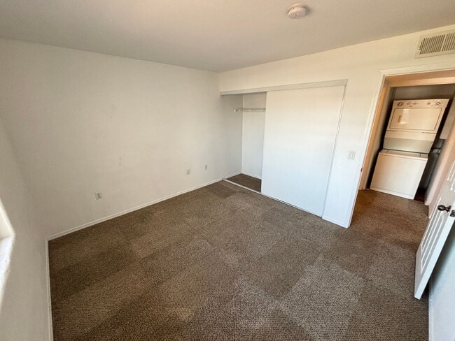 Building Photo - Beautiful 2Bed/2Bath home located in the C...