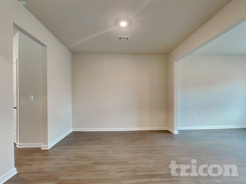 Building Photo - 1392 Deutz Dr