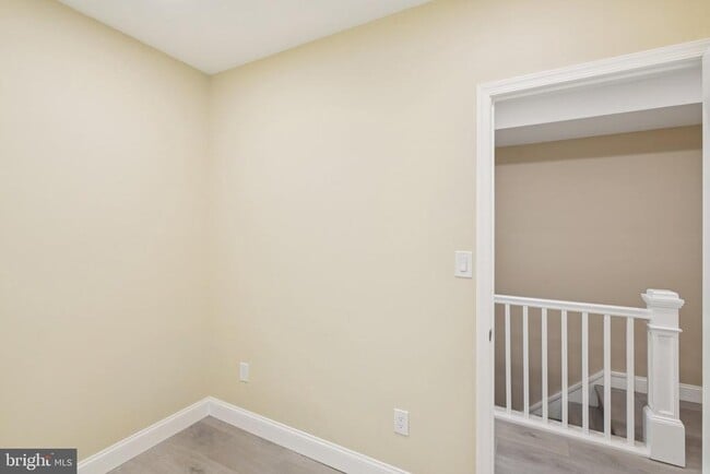 Building Photo - 729 Madison St NW