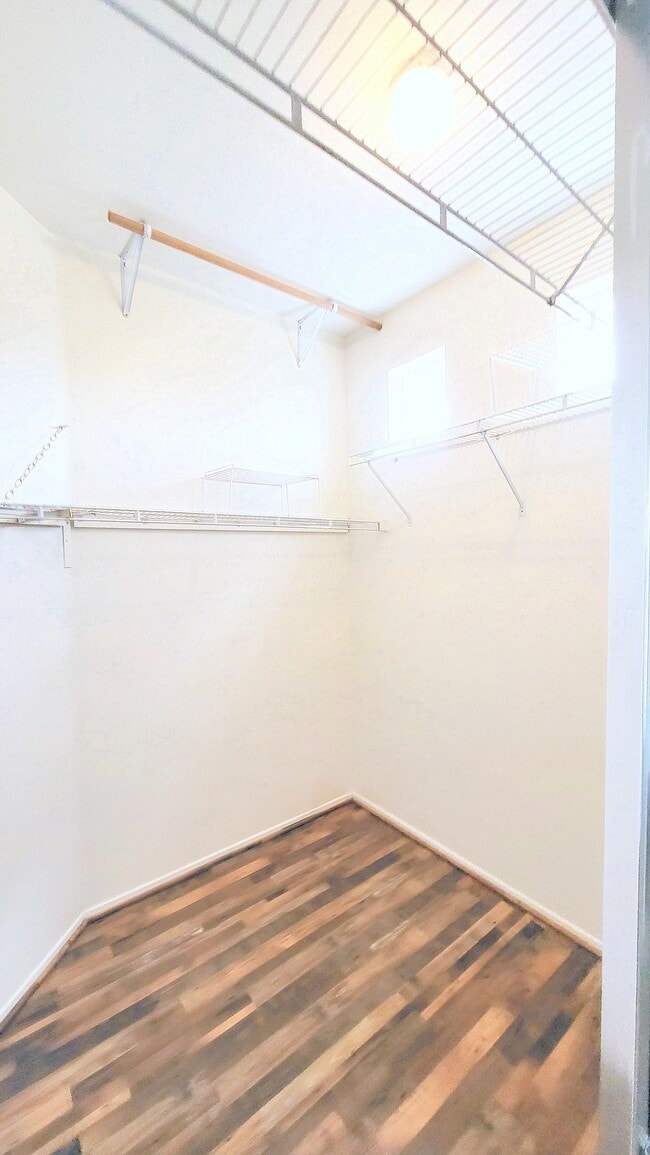 Building Photo - 231 Shorebreaker Dr