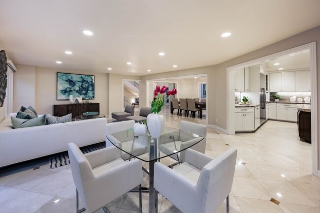 Building Photo - Meticulously Upgraded Los Altos Estate on Over an Acre