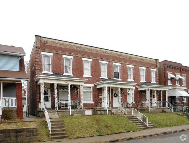 Building Photo - 206-212 S Dakota Ave