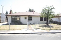 Building Photo - APPLY FOR THIS BEAUTIFUL HOME TODAY!
