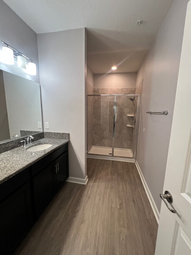 Building Photo - 3542 Fairwater Ct