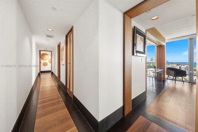 Building Photo - 101 20th St