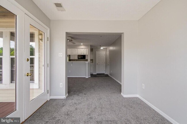 Building Photo - 662 Jupiter Hills Ct