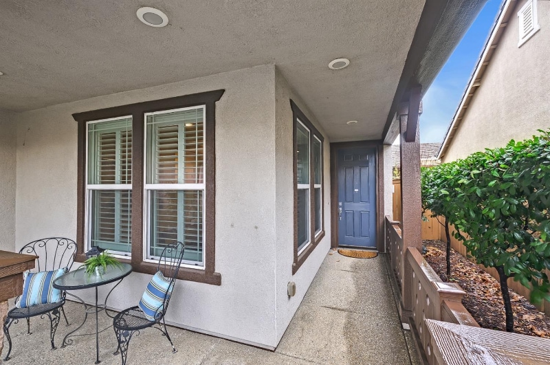 Building Photo - 7613 Bloomsbury Way