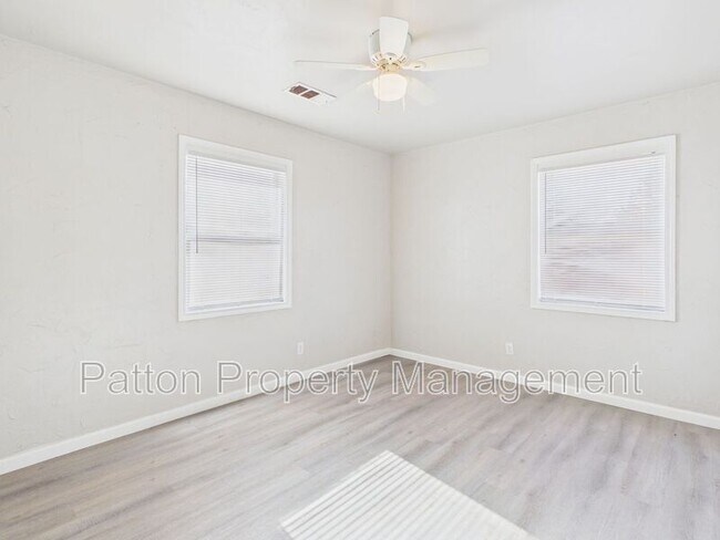 Building Photo - 3004 Westhaven Dr