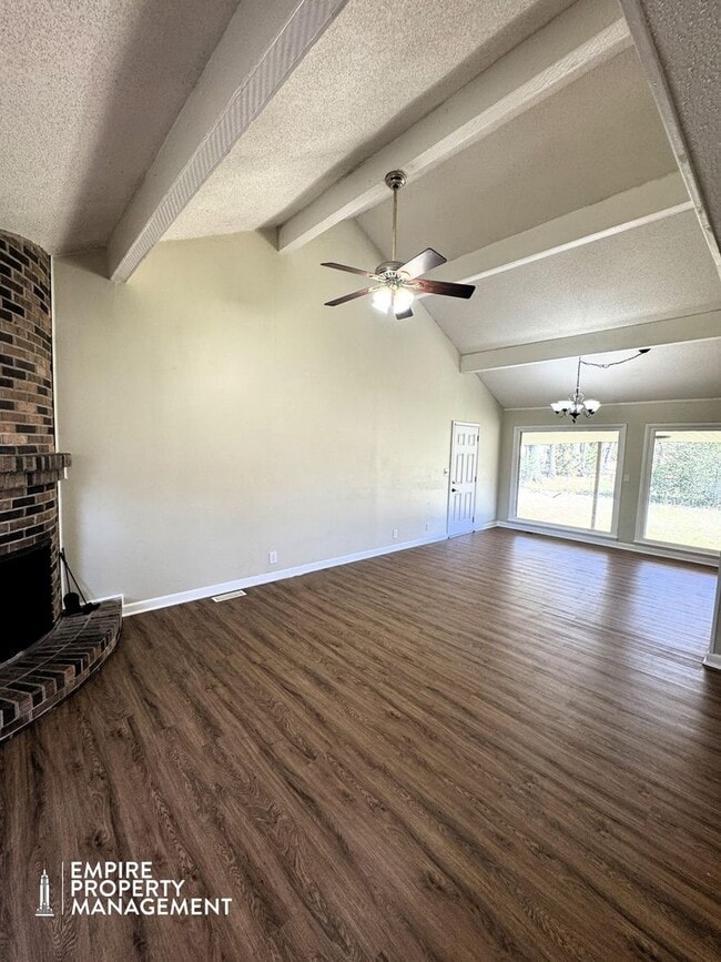 Building Photo - Available For Immediate Move-In!