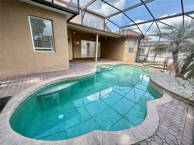 Building Photo - 4495 Harts Cove Way