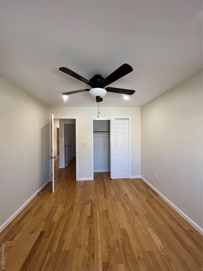 Building Photo - 156-51 75th St