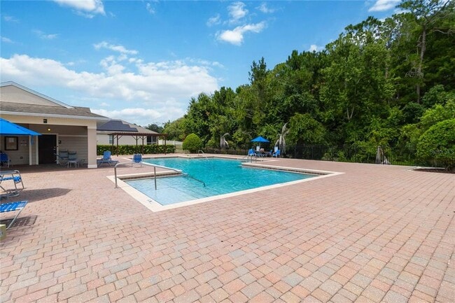 Building Photo - 2318 Sequoia Way