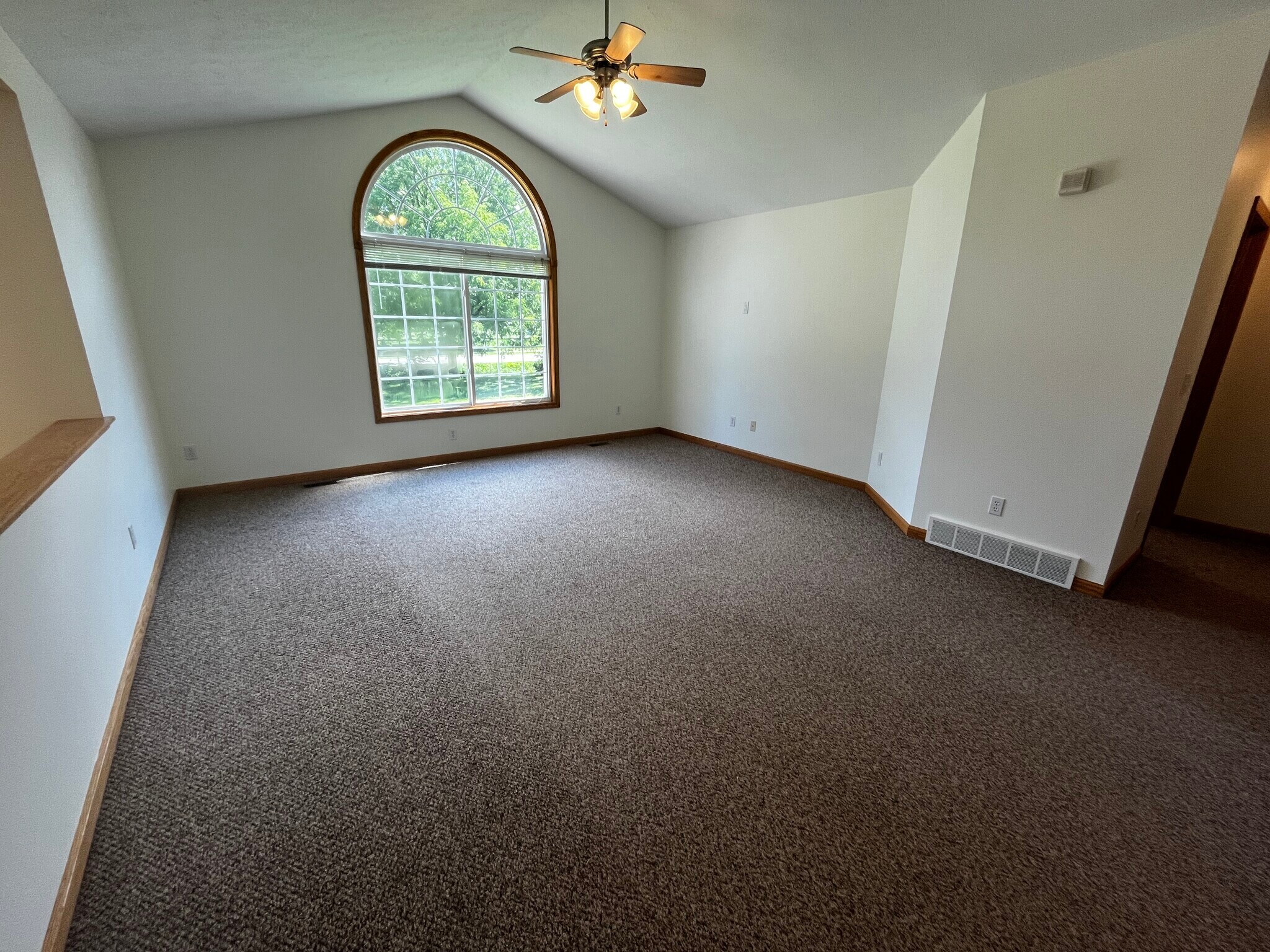 Building Photo - 788 Graafschap Rd