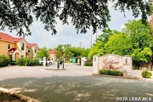 Building Photo - 6160 Eckhert Rd