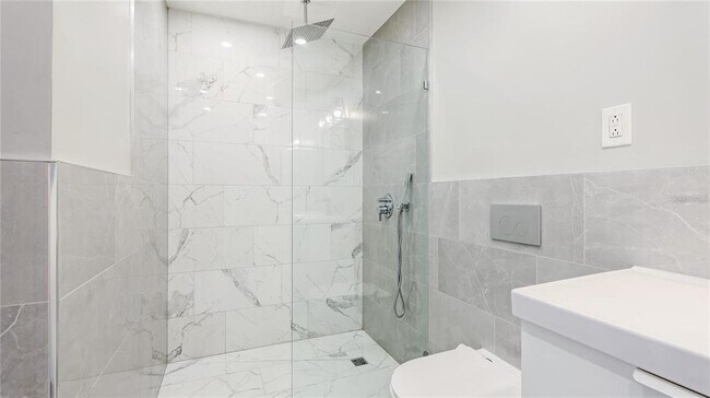 Building Photo - 4001 S Beneva Rd