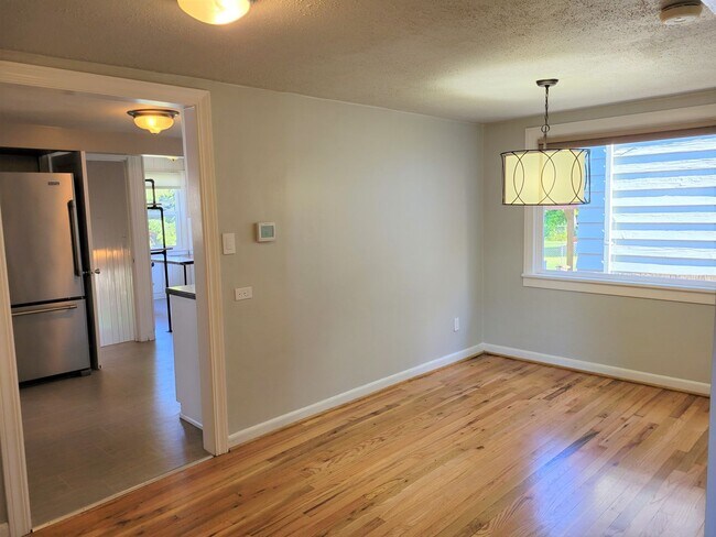 Building Photo - Gorgeous Oasis in Licton Springs Available...