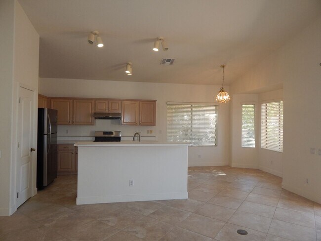 Building Photo - 7750 E Castle Valley Way