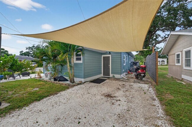 Building Photo - 825 46th St N