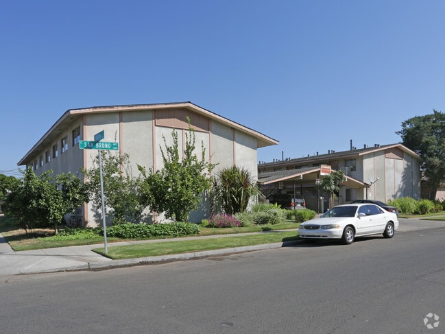 Primary Photo - Coral Garden Apartments