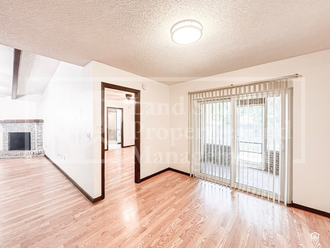 Building Photo - 735 Mikasuki Dr