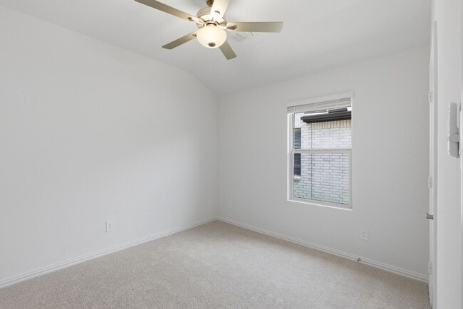 Building Photo - 3407 Copperwood Dr