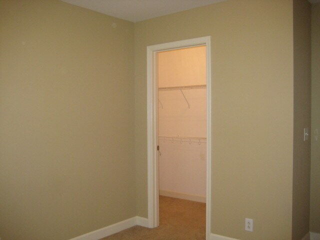 Building Photo - 3013 Community Cir