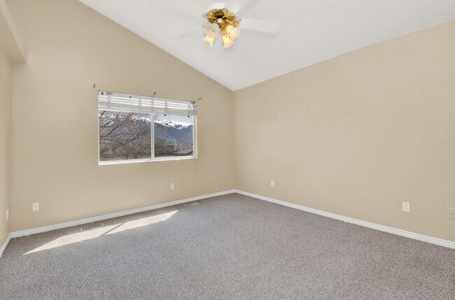 Building Photo - 2070 N 650 W