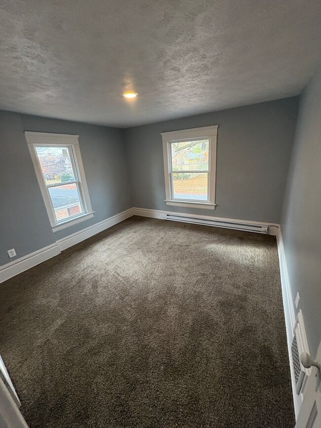 Building Photo - 185 S Balch St