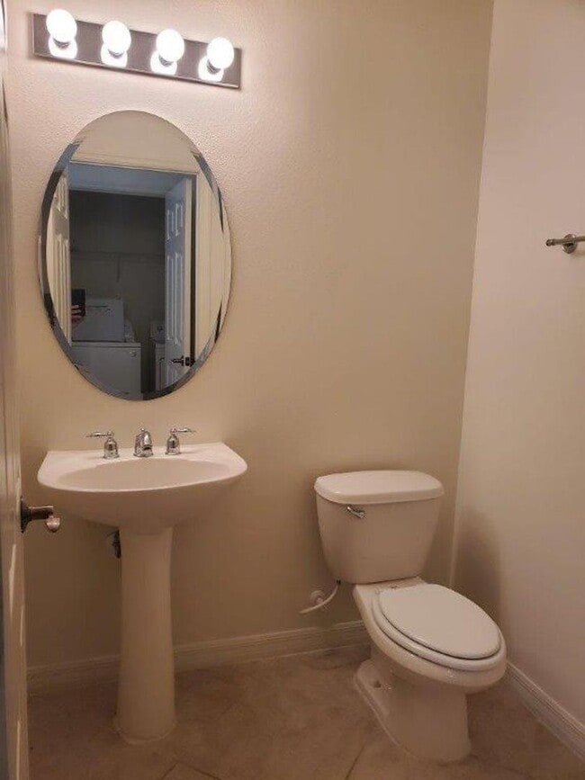 Building Photo - Jesups Reserve 1872 SQ. FT. Townhome (2 Ca...