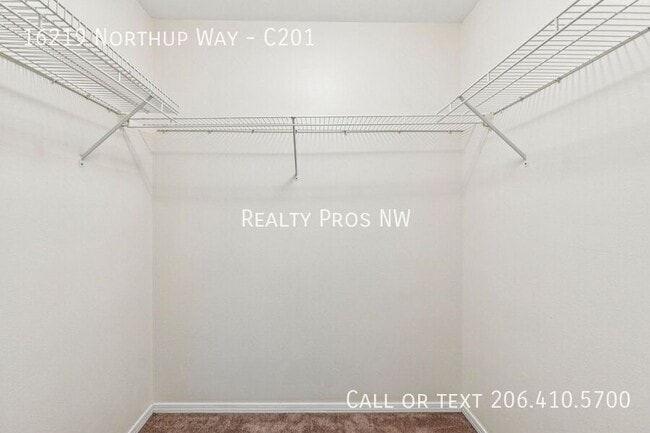 Building Photo - 16219 Northup Way