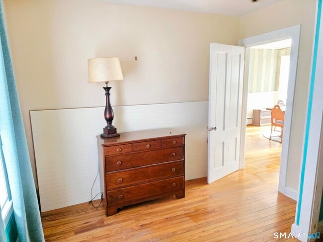 Building Photo - 22 Stillman Ave