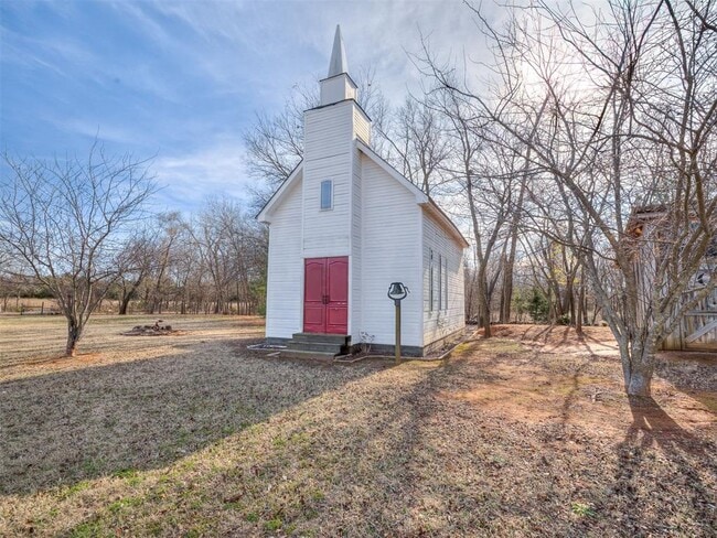 Building Photo - 18186 State Hwy 74B
