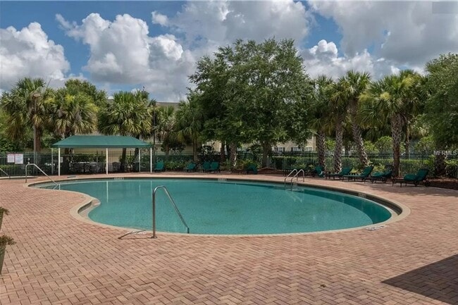 Building Photo - nice and quiet condo in desirable New Tamp...
