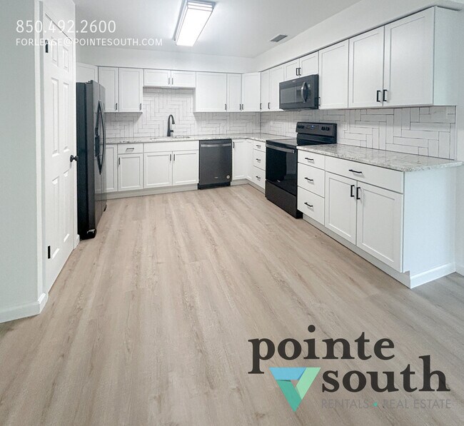 Building Photo - 10080 Bayhaven Dr-