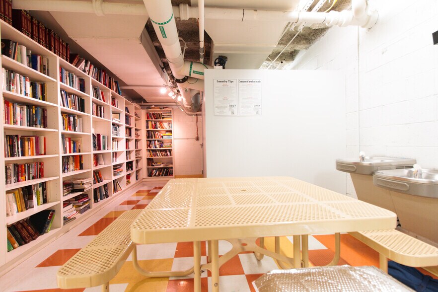 Building Photo - 800 4th St SW