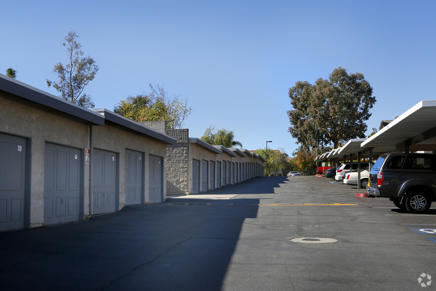 Garage Parking - Arbor Apartments