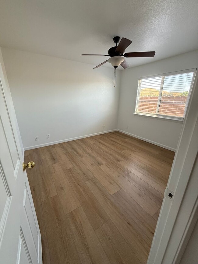 Building Photo - Great home in shandon