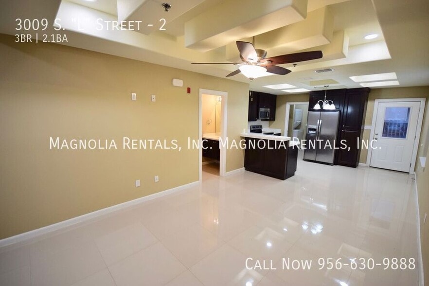 Building Photo - 3009 S L St