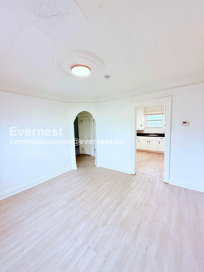 Building Photo - 15736 Steel St