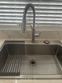 Building Photo - 2833 Winter St